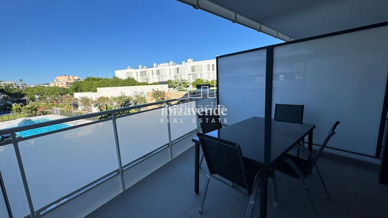 Foto c578d3d6-5d60-4ed4-9527-f176627b99fc. Lloguer pis amb piscina a Ses Figueretes - Platja d'en Bossa - Cas Serres Ibiza