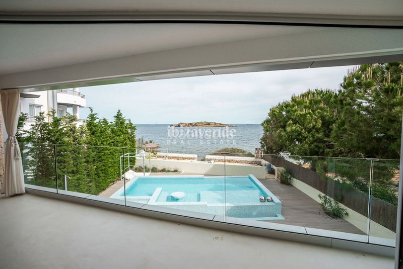 Foto 790de656-0a21-407f-abea-cc756297edb2. Xalet amb calefacció aparcament piscina a Ses Figueretes - Platja d'en Bossa - Cas Serres Ibiza