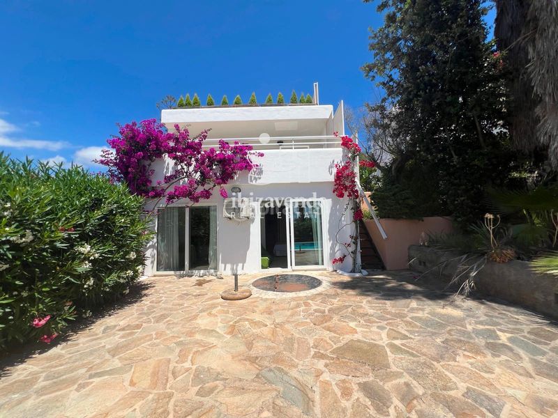 Foto 1400e9dd-849b-456e-8bca-0fdef9e0d638. Casa amb calefacció aparcament piscina a Jesús Santa Eulària