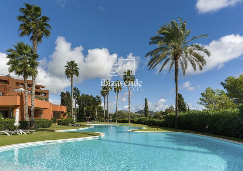 Foto 0fa9be19-414a-4814-8428-5f2c233ae3ad. Dúplex amb aparcament piscina a Roca Llisa Santa Eulària