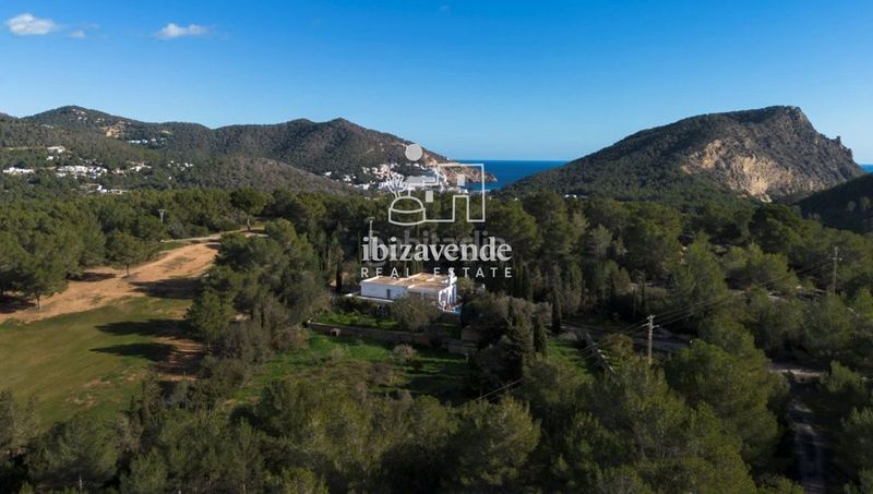 Foto 8ae44734-6b70-475c-a405-2d80157ee006. Casa amb piscina a Roca Llisa Santa Eulària