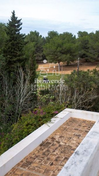 Foto ecf02b41-9c11-4dcf-ae24-bc7ef6ebb5be. Casa amb piscina a Roca Llisa Santa Eulària