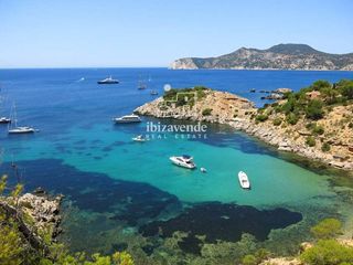 Casa  De es cubells. Exclusiva villa de lujo con vistas panorámicas al mar en vista a