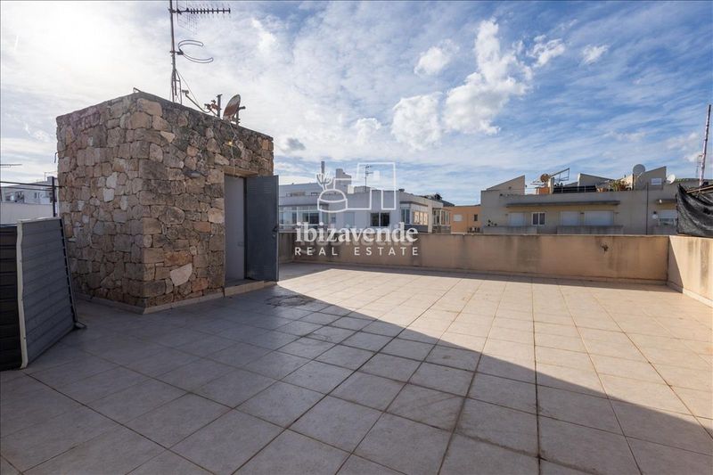 Foto dde70add-ebcd-4741-9286-77cf9ea10891. Pis a Ses Figueretes - Platja d'en Bossa - Cas Serres Ibiza