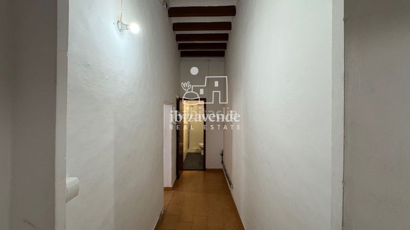 Foto 1f1d99a2-e101-4be0-a0d8-20aebd4ed9de. Pis a Dalt Vila-La Marina Ibiza