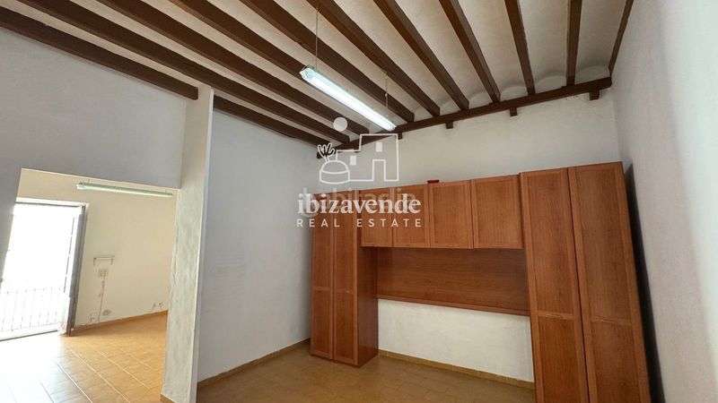 Foto e77e378b-9032-48c7-8d08-82585dd32db4. Pis a Dalt Vila-La Marina Ibiza