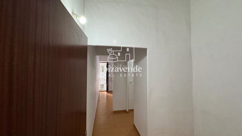 Foto ff19d28c-f629-4286-a95b-b88dc4789286. Pis a Dalt Vila-La Marina Ibiza