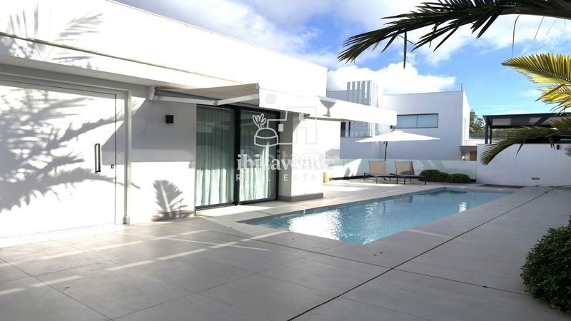 Foto 9c6c9f85-ffae-4d3f-98e4-b5f71330d874. Casa amb calefacció aparcament piscina a Jesús Santa Eulària