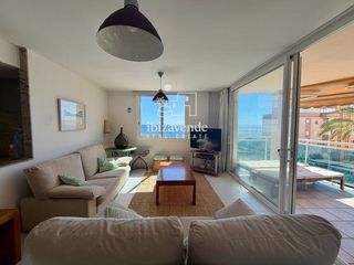 Appartamento  Den bossa. Fantástico piso en playa den bossa en primera línea del mar