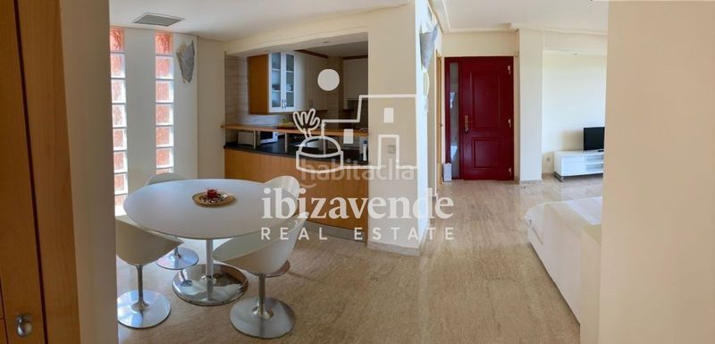 Foto 0fda2052-8daa-4289-8a09-4d6ff4178508. Pis amb calefacció aparcament piscina a Roca Llisa Santa Eulària