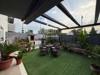 Appartement  Dels tamarells. Magnífico piso en planta baja con jardín privado en ses païsses,