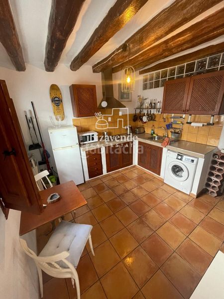 Foto 52bd93cf-8771-4080-b8d0-db1eff9167ee. Location duplex dans Dalt Vila-La Marina Ibiza