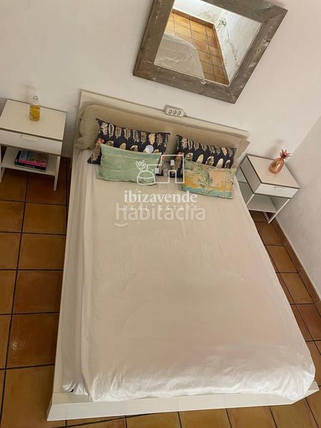 Foto f30aff34-00e4-4c08-85b4-5ef0b0272891. Location duplex dans Dalt Vila-La Marina Ibiza