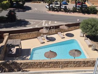 Lloguer Àtic  De cala tarida. Ático con solárium privado y vistas al mar en cala tarida