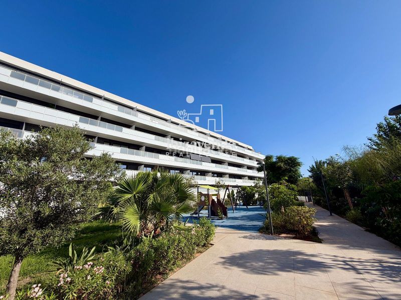 Foto b2e637a4-deea-40a4-8b55-6ad247b014aa. Lloguer dúplex amb aparcament piscina a Ses Figueretes - Platja d'en Bossa - Cas Serres Ibiza