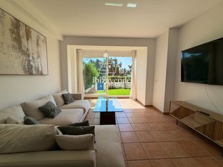 Location Appartement  Pare vicent costa. Bajo con jardín privado y piscina comunitaria en santa eulalia