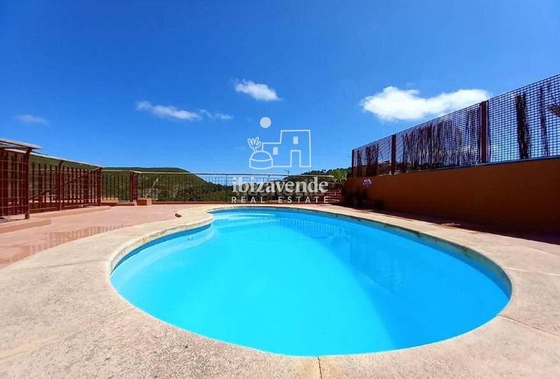Foto 437d63e3-28b9-41cb-a672-9e0a7138617a. Dúplex amb aparcament piscina a Roca Llisa Santa Eulària