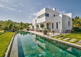 Haus  De santa gertrudis. Exclusiva finca contemporánea con piscina y licencia turística e