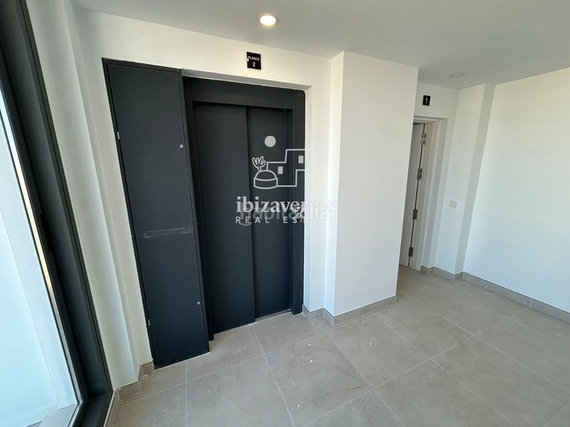 Foto e0b16830-5a2d-44d2-bda9-bf6d1774aeea. Rent flat with parking in S´Eixample-Can Misses Ibiza