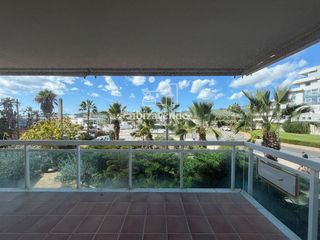 Location Appartement  Juan carlos i. Fantástico apartamento con impresionantes vistas al puerto depor