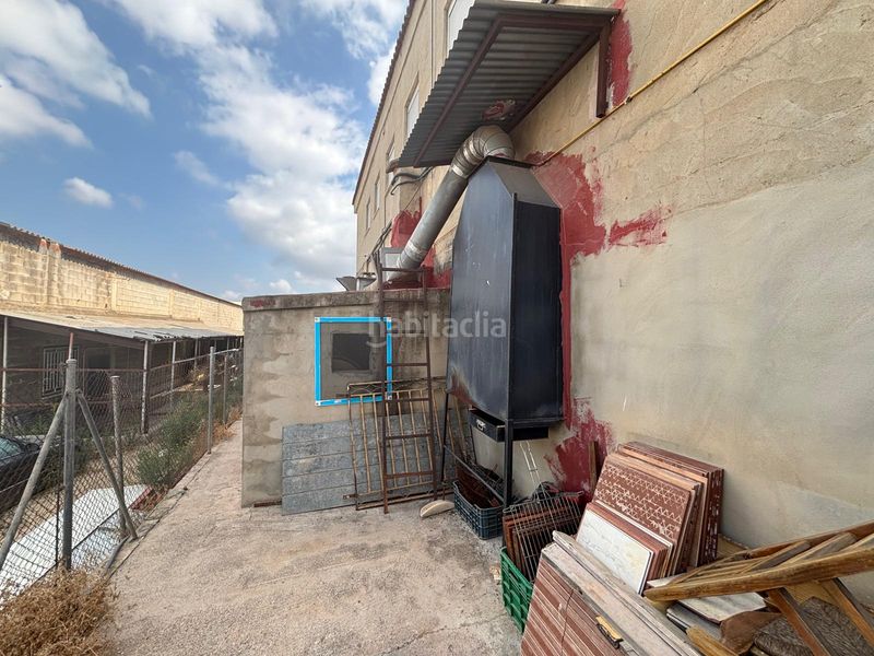 Foto e0e237af-84eb-4c96-8fb6-848aa29c5456. Local comercial a Vilamarxant