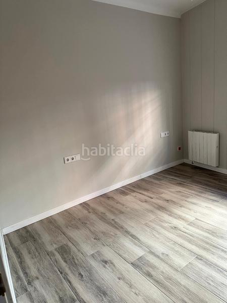 Foto 78fe9720-fc59-49a8-8d1e-ddebb20e0eb9. Rent flat with heating in Carmel Barcelona