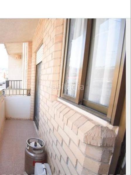 Foto 61ae2e7c-3793-4fb8-b021-6ce2d5bf3f96. Edificio en San Crispín-Huerta Nueva-Estación Elda