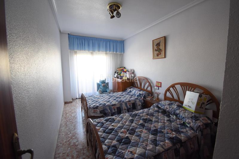 Foto cfb46a3f-4acb-4b3e-bfd6-f40ab233f3c3. Edificio en San Crispín-Huerta Nueva-Estación Elda