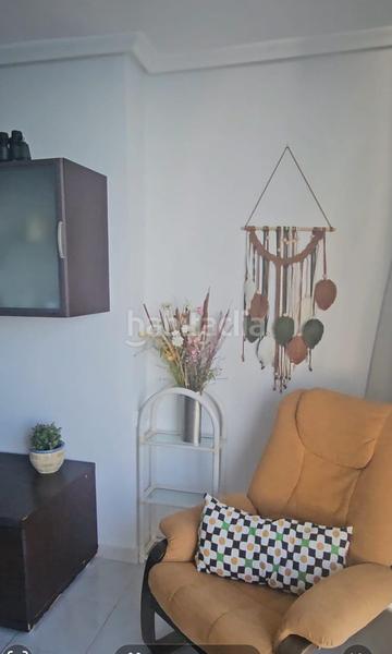 Foto 532001b1-11e4-45ee-833f-b9ec8c365ba2. Alquiler apartamento se alquila lindo apartamento en primera línea de playa. en Alicante