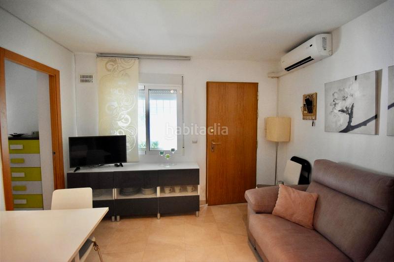 Foto 90f0cf50-54a4-43e7-9ba1-56a6a6742b42. Alquiler apartamento en Playa Muchavista Campello (el)