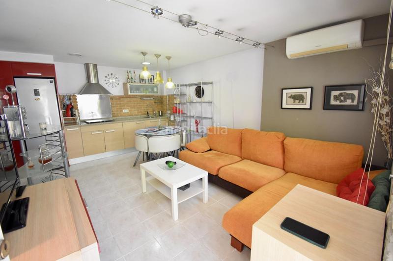 Foto 748ddb26-f173-4bd6-bde4-4286b5f15792. Casa en calle de tabarca 3 en Playa Muchavista Campello (el)