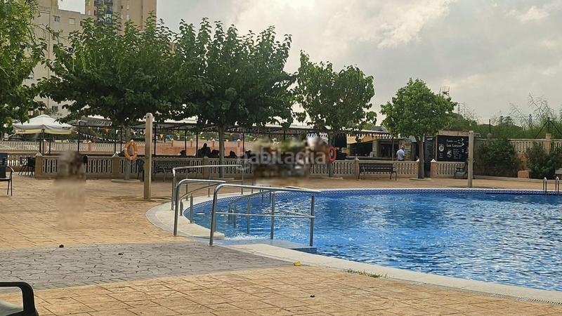Foto dcd81052-f1e4-4c9b-bd59-2b1eaf7de95c. Alquiler piso alquiler de apartamento en primera linea de playa en Campello (el)