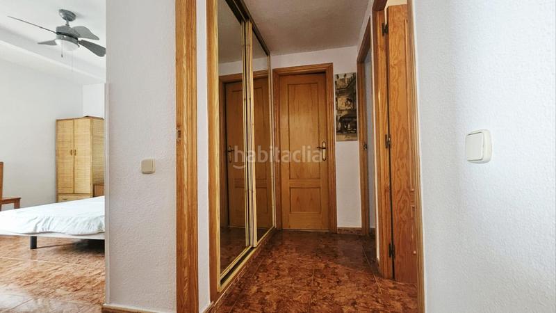 Foto f1e13bff-5c67-446f-951a-6d3e532215a2. Alquiler piso alquiler de apartamento en primera linea de playa en Campello (el)