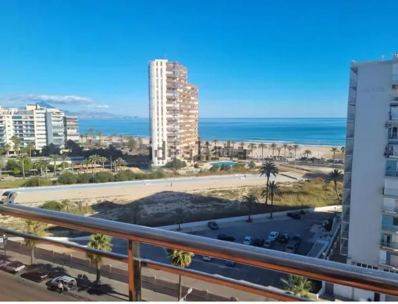 Foto 87969677-4ef5-45c3-b0ea-1dd769c2276a. Alquiler ático se alquila piso con vistas al mar en Alicante