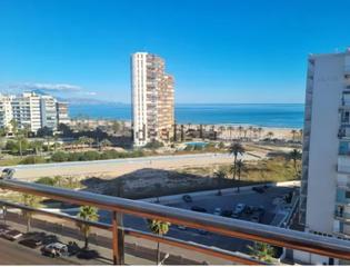 Location Attique à Playa de San Juan. Se alquila piso con vistas al mar
