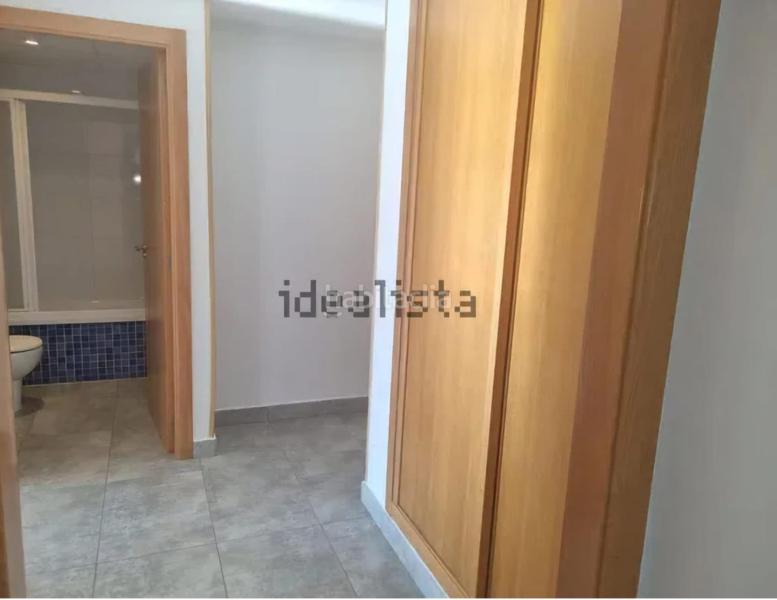 Foto 39ed04a1-a45d-4e97-9d2c-49d95cb7fe50. Rent penthouse with heating parking pool in Playa de San Juan Alicante