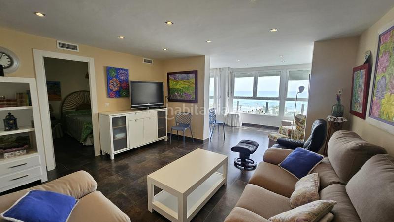 Foto 00476f1e-ef21-4a71-bf59-74d736f6edc0. Alquiler piso se alquila en av. de niza, bonito piso con vistas al mar en Alicante