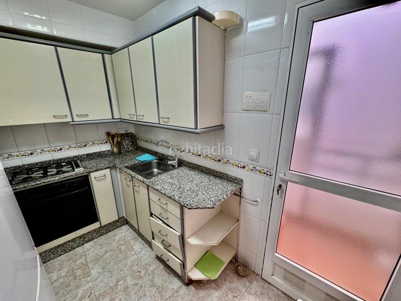 Foto 463062f7-5eba-4d6e-8d54-ad1cabdc6a02. Apartament amb aparcament piscina a Playa Muchavista Campello (el)