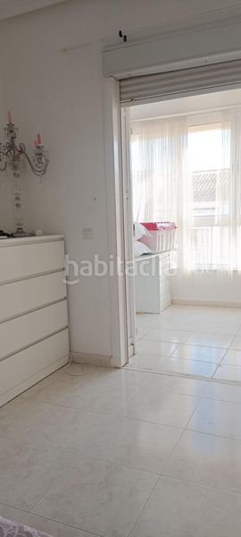 Foto 0b8caf75-02ee-4c39-a3d1-383fa42b95bf. Casa adossada amb aparcament piscina a Benijófar