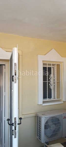 Foto ba75f576-6b4f-4cb6-899d-b7ecf002c4a4. Casa adossada amb aparcament piscina a Benijófar