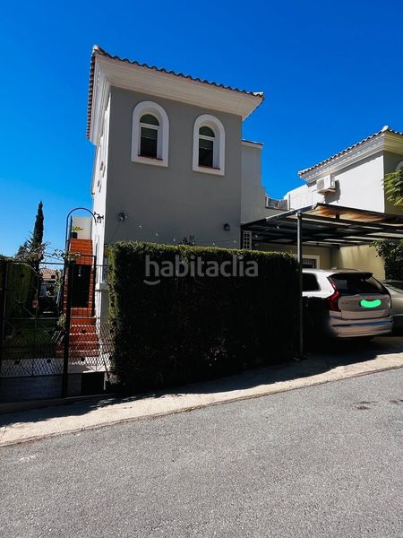 Foto bdd779c0-a182-424f-9d60-ee20cafd9c12. Casa aparellada amb aparcament piscina a Bonalba-Cotoveta Mutxamel
