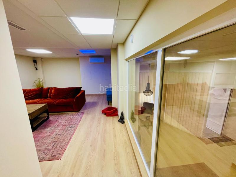 Foto 6e8cb037-1214-4a5d-8eb6-45d56586b2f1. Location local commercial dans Avenida Habaneras - Curva de Palangre Torrevieja