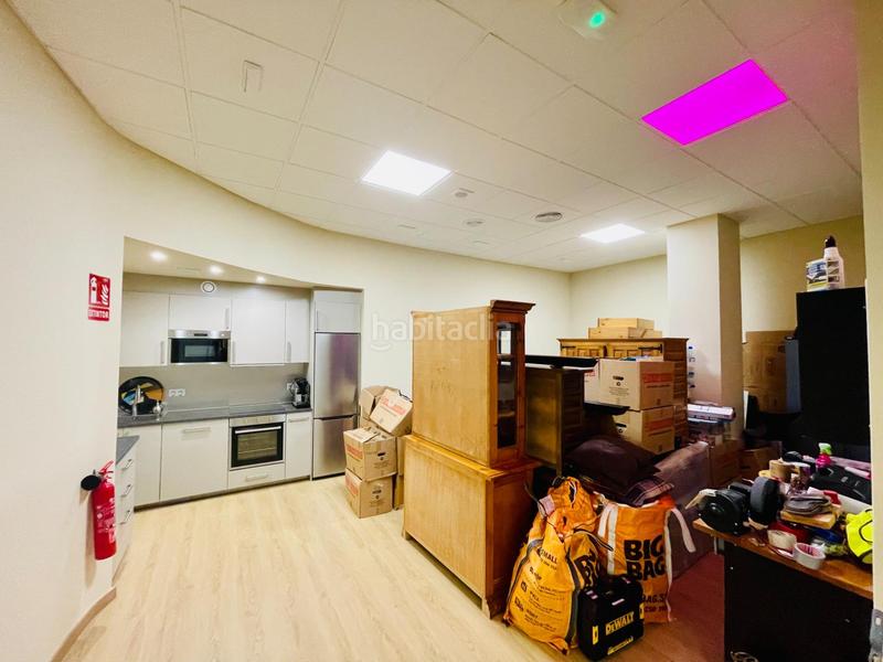 Foto edc5019c-ec1b-498e-9ee3-2e3ca481c49f. Location local commercial dans Avenida Habaneras - Curva de Palangre Torrevieja