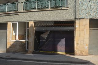 Local Comercial en Corbera de Llobregat. Local cèntric a corbera de llobregat