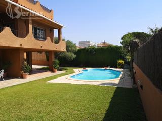 Chalet  Carrer cerdanya. Tranquilidad exclusiva