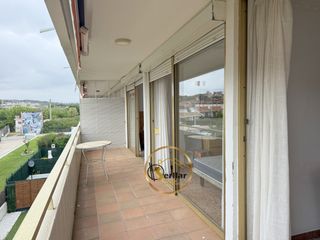 Appartement  Carrer dels pins. Apartamento en primera línea de mar de altafulla