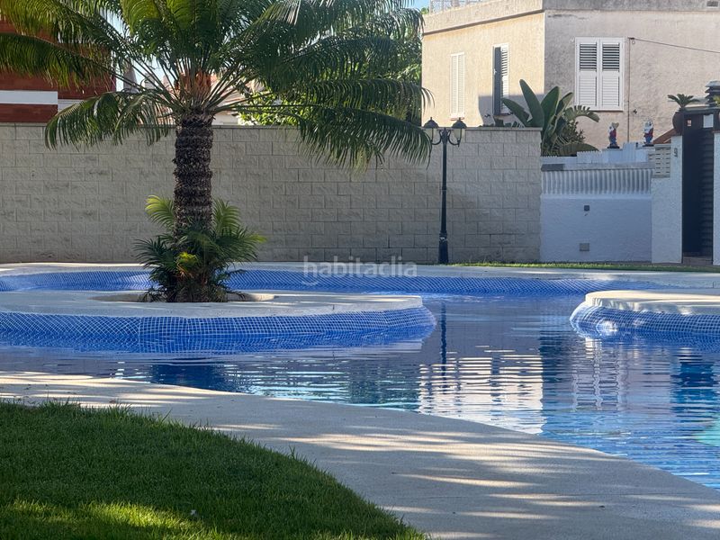 Foto c2c9d2ca-a919-49ae-9d5e-3d64e8530264. Casa adosada acogedor chalet adosado - ¡a solo 400m de la playa! en Creixell