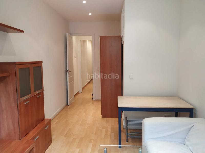 Foto d909e47c-871a-4dee-9ca3-bff49c220f9e. Appartamento con camino in Sagrada Família Barcelona