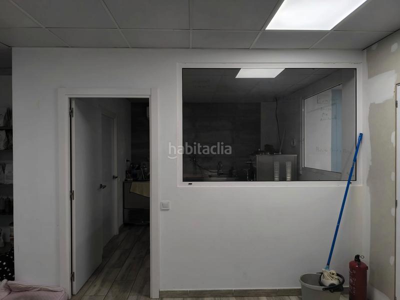 Foto 25bea11b-9e9f-46b8-aa60-57411340d481. Business premise with heating in El Parc i la Llacuna del Poblenou Barcelona