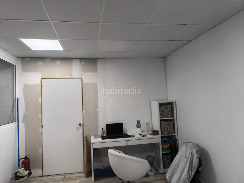 Foto caf48b4c-7daf-44d6-86a1-414bf7b6710c. Business premise with heating in El Parc i la Llacuna del Poblenou Barcelona